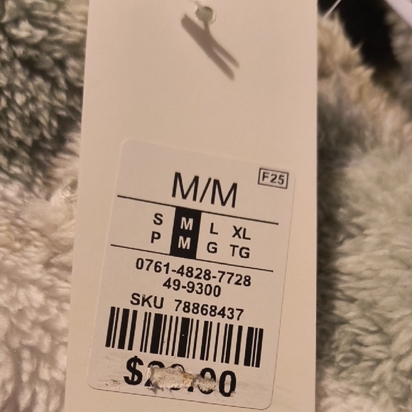 Cozy Green and Cream Plaid Jacket - Picture 2 of 2